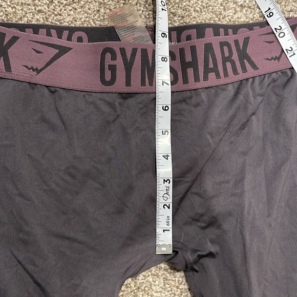 Gymshark dark gray and Purple flex leggings Medium - Picture 8 of 9